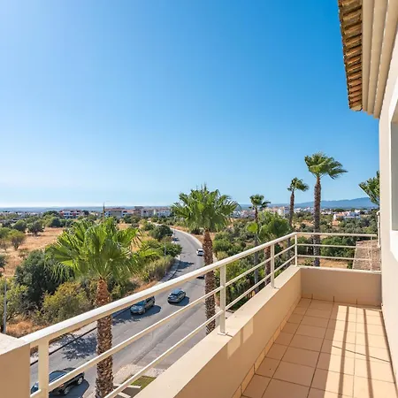 T2 Plaza Hotel apartamentowy 3*