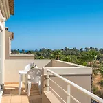 T2 Plaza Apartman *