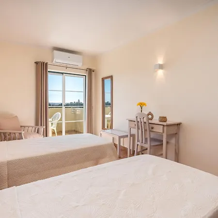 מלון דירות T2 Plaza פורטימאו