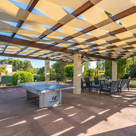 Aparthotel T2 Plaza 3*